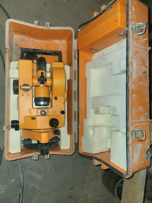 Теодолит олич. Состоянии бу