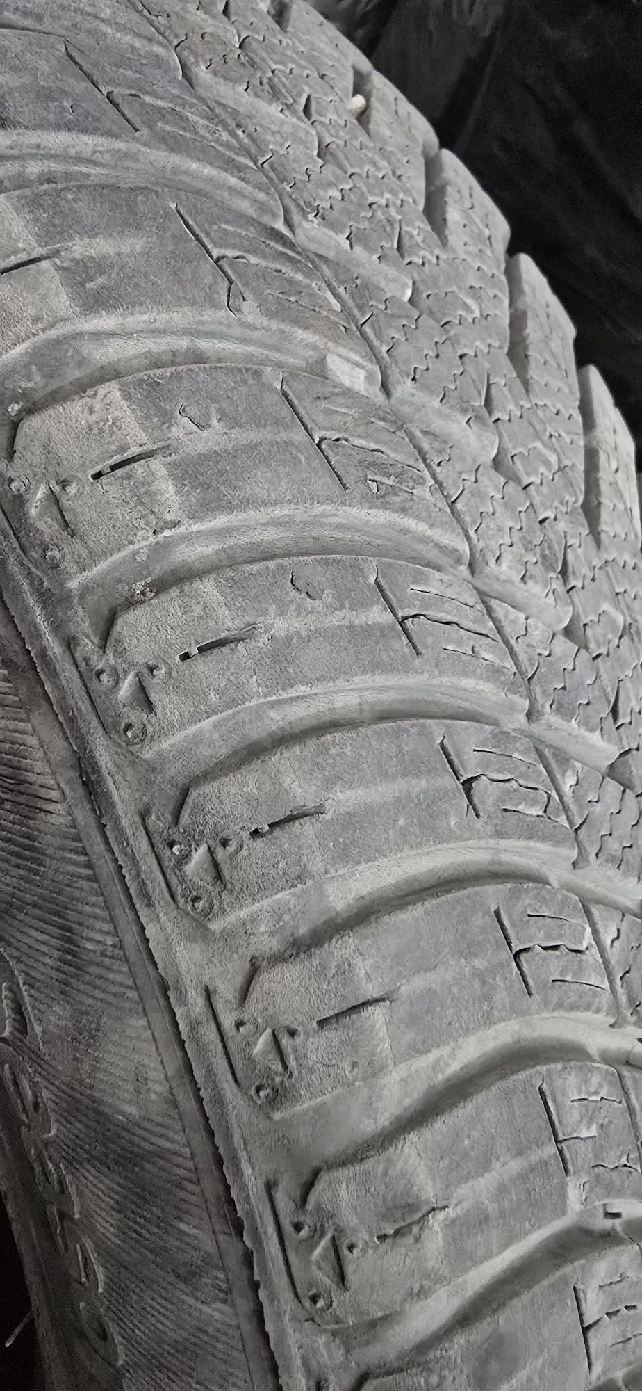 4 броя Всесезонни гуми NEXEN BLUE 175 65 15