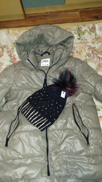 Дамско яке на "ZARA" + подарък шапка !!!