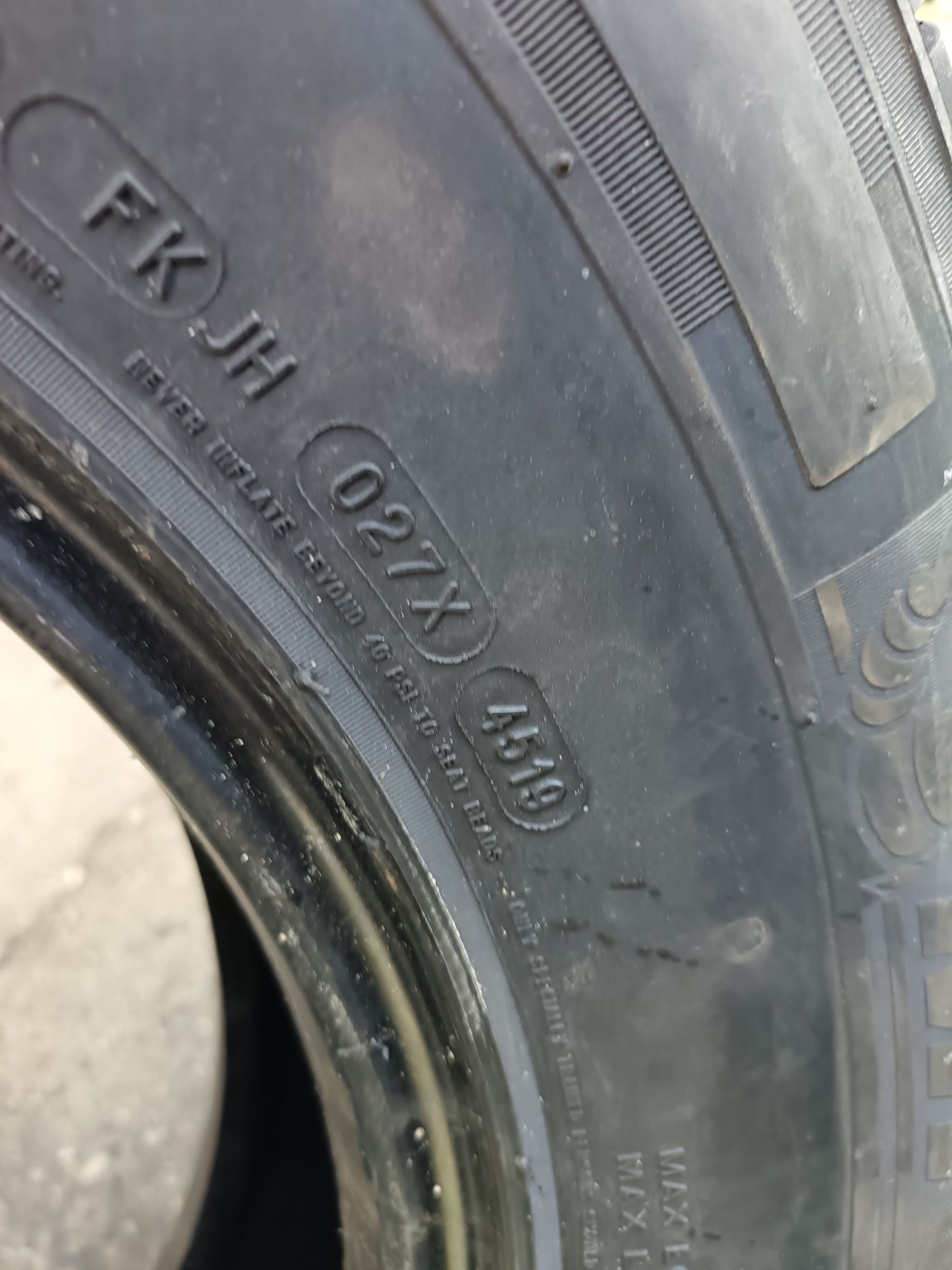 Anvelope vara 225 75 16c Michelin 2019 5mm