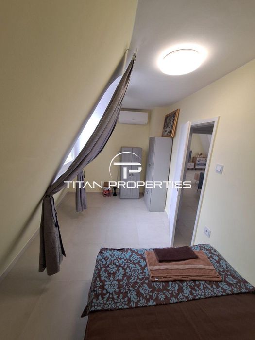 Многостаен апартамент под наем в Център