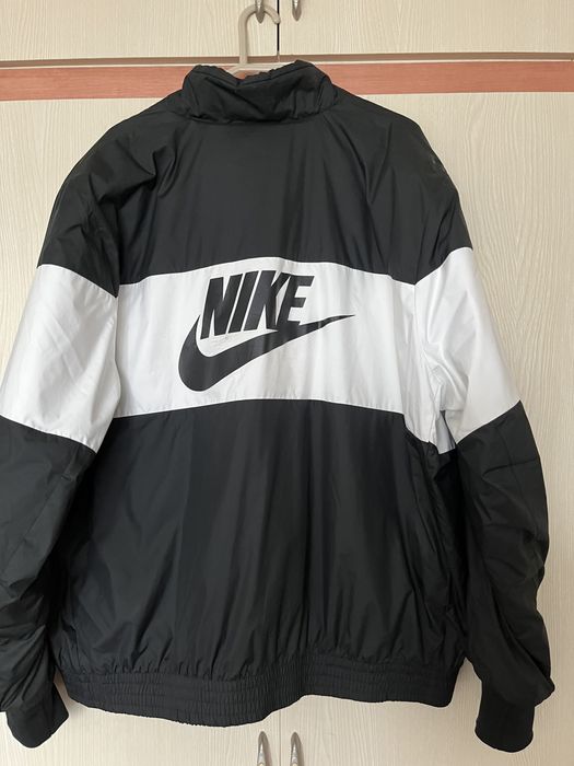 Geaca bomber NIKE xl originala nu jordan