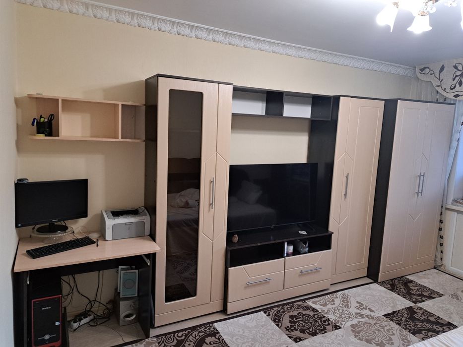 Стенка в гостиную/Горка в гостинию