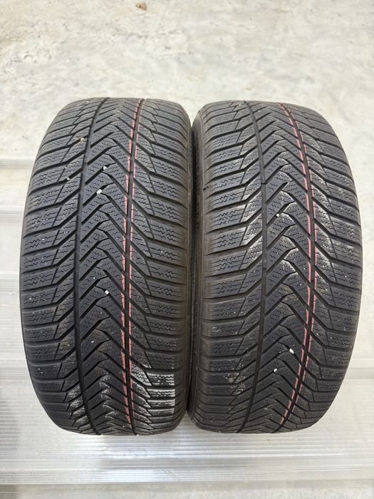 Anvelope de iarna 215/50 R17