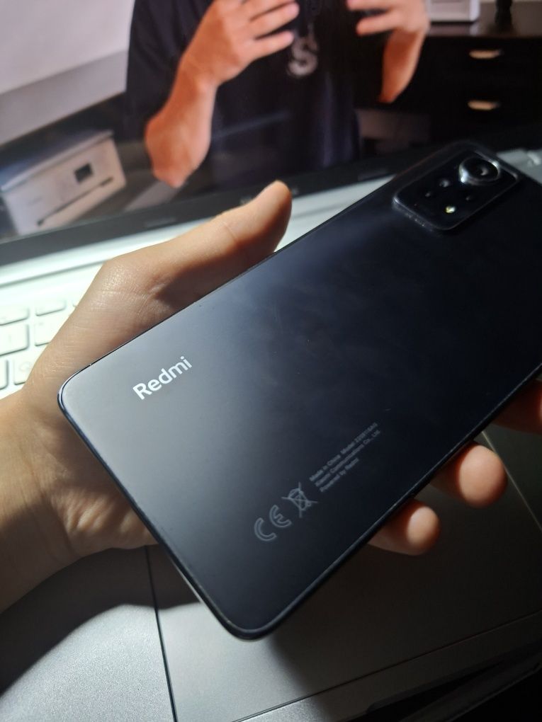 Продаю Redmi Note 12 Pro 4G 8/256