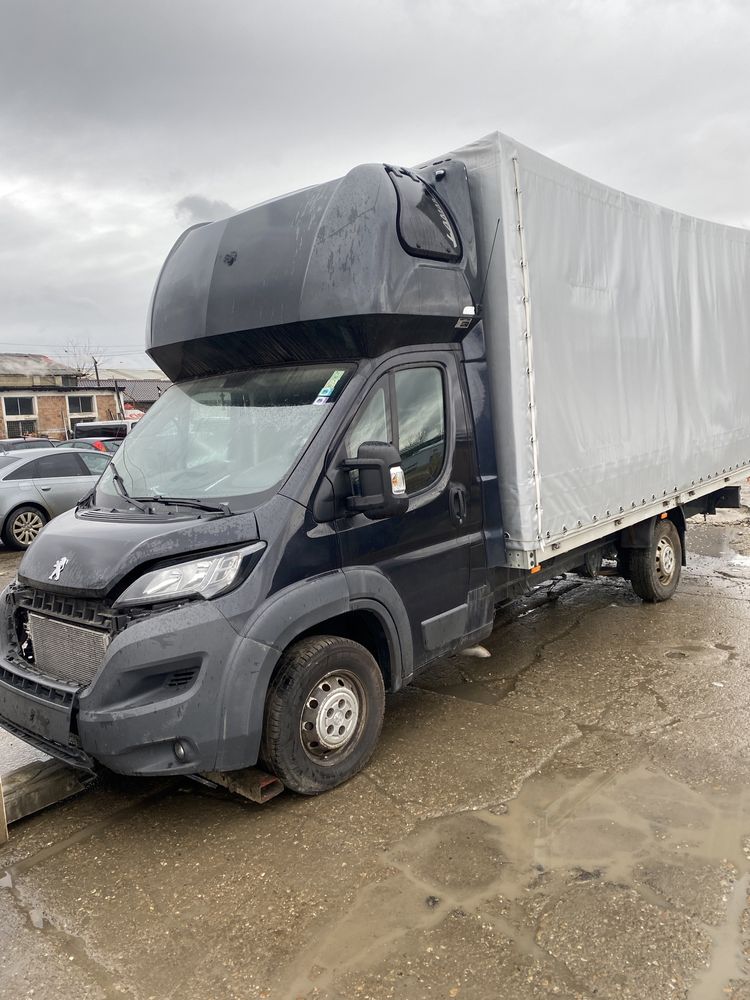 Peugeot boxer Fiat Ducato Citroën jumper 2015motor 3.0 si 2.2 euro 5