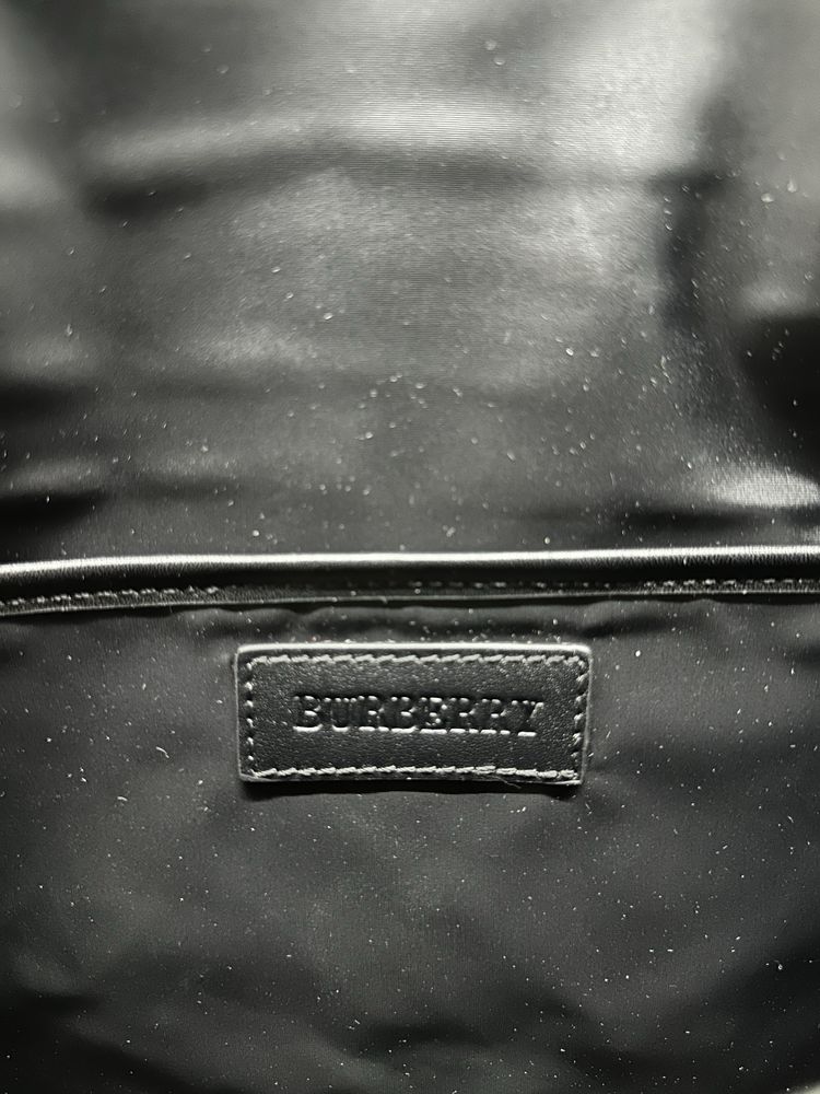 Чанта Burberry - Естествена кожа