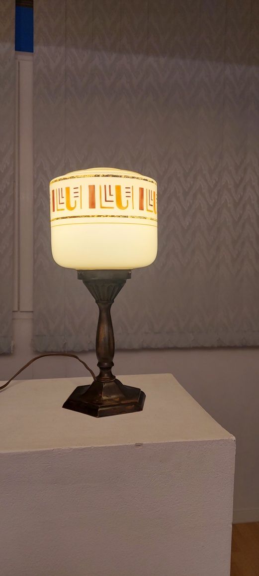 Lampa veioza vintage colectie alama opalina Art Deco Belgia 1920