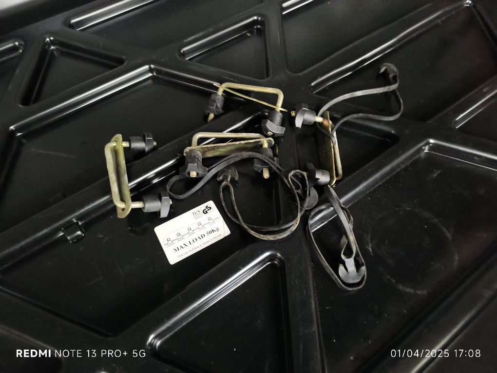 Продавам halfords Багажник За Кола (Автобокс)