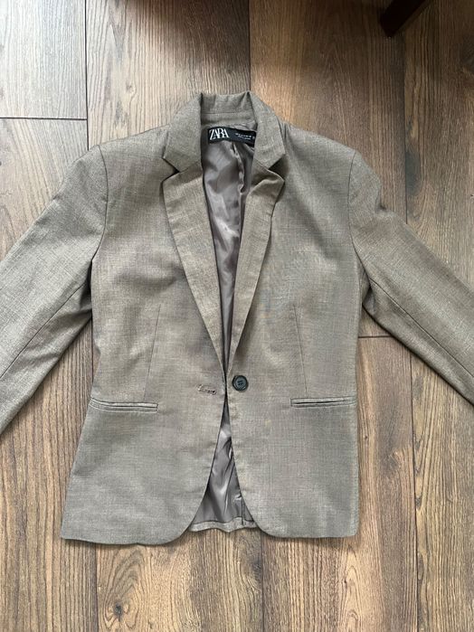 Костюми Зара, сако Зара и сако Манго