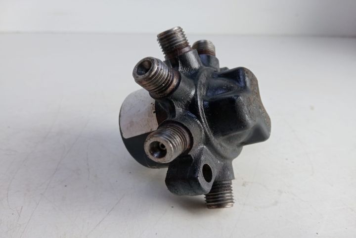 Rampa injectoare Cu senzor pressiune 8200057232 Renault Scenic a 2-a