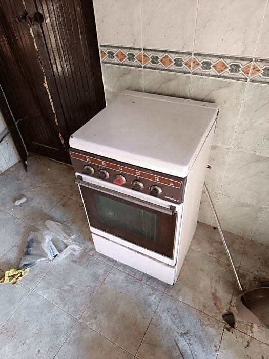 Газовая плита, не убиваемая.