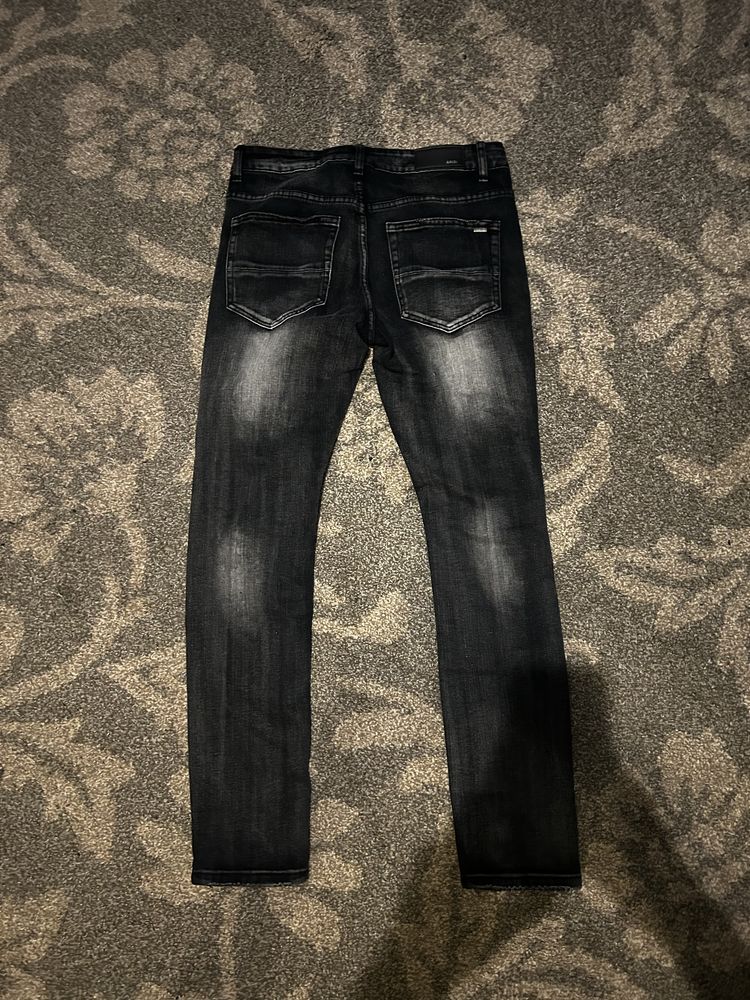 amiri slim fit jeans