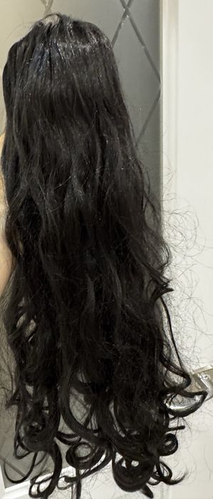 Накладной хвост с локонами с отличном состоянии