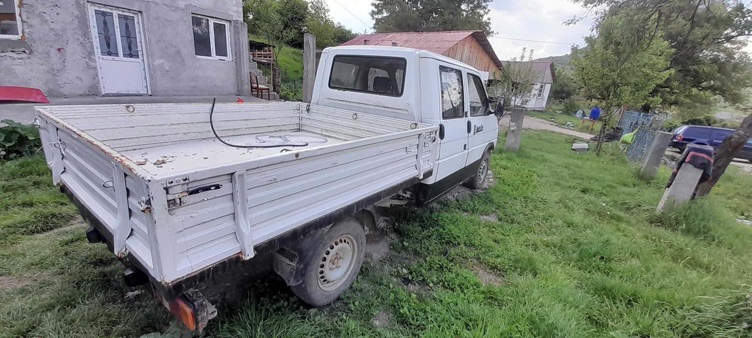 Vând Volkswagen t4 piese