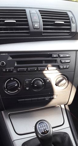 BMW E87 ,2007 г. , 118 Дизел на части