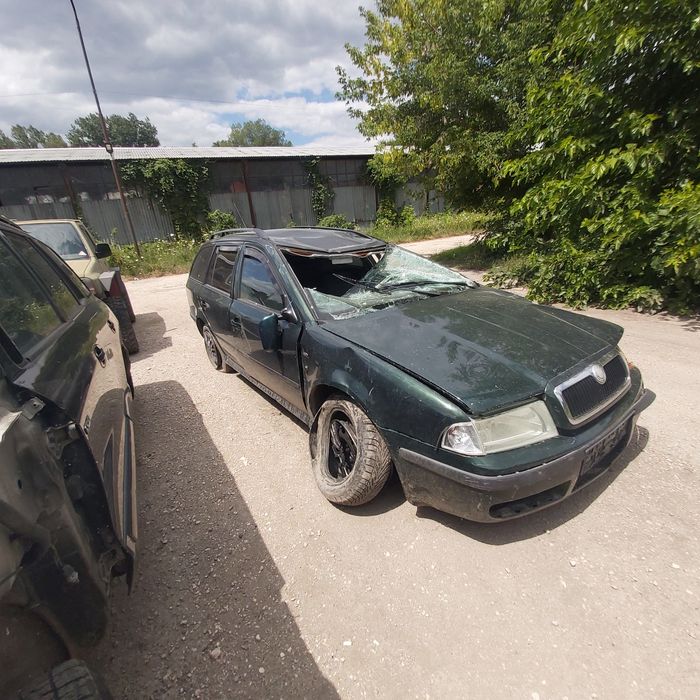 Шкода Октавия 1.9 TDI  110 к.с