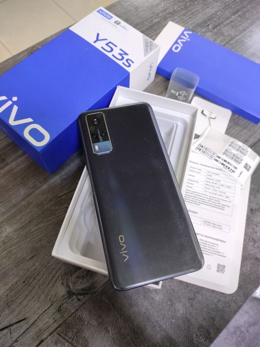 VIVO Y53s 8/128 в идеале