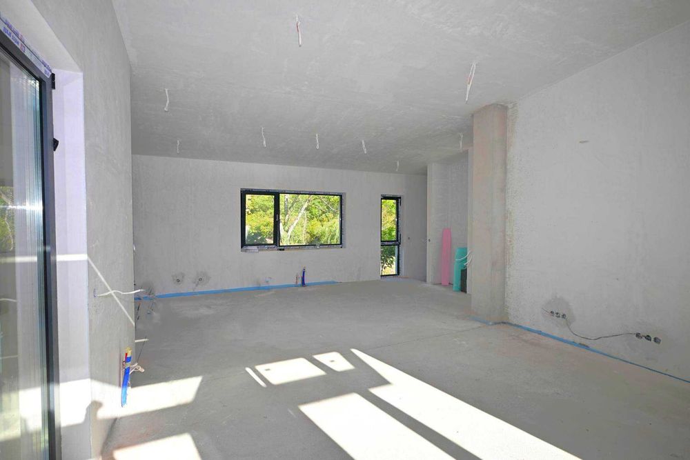 Агенция Жоки продава новострояща се къща в Перник, кв. Драгановец