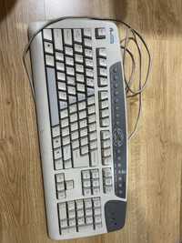 Tastatura calculator ,culoarea alb.