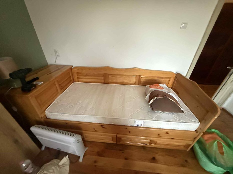 Единични легла чам