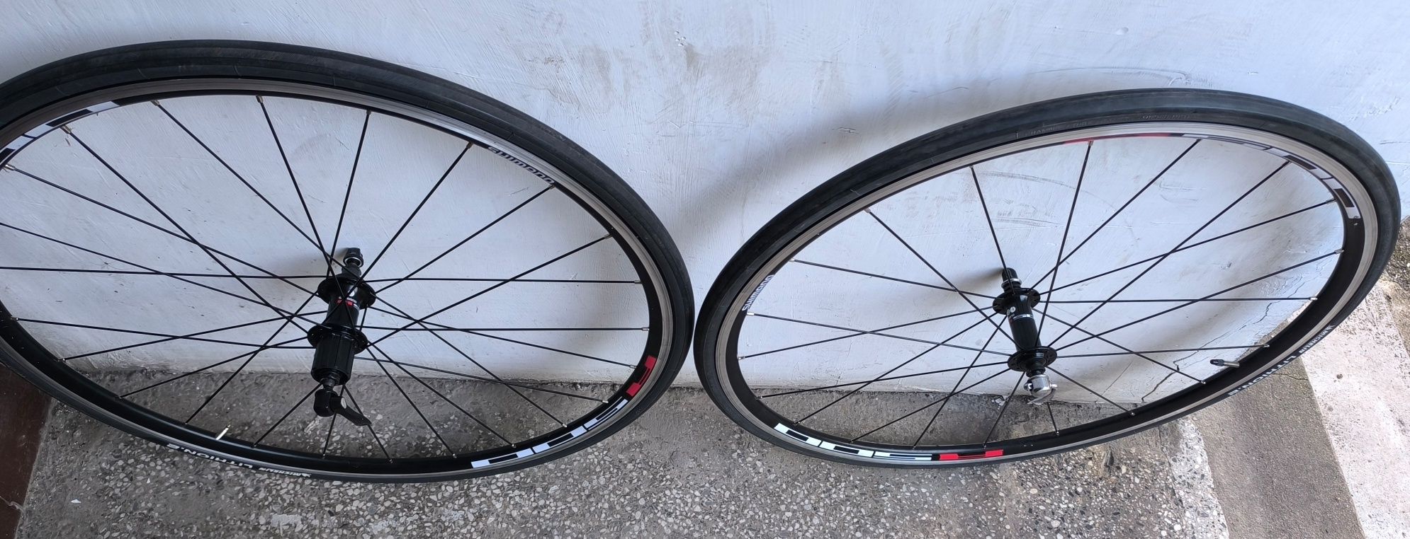 SHIMANO,шосейни капки,24спици,като нови с гуми