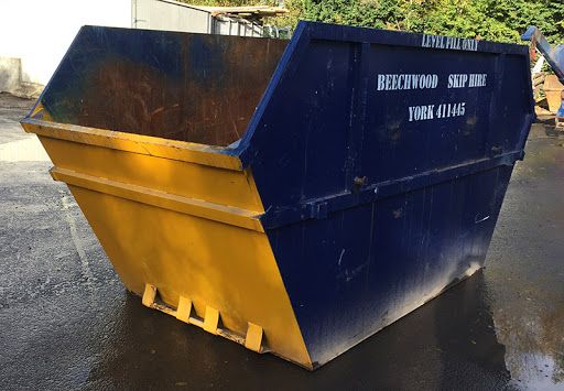 Inchiriere container pt. gunoi moloz deseuri