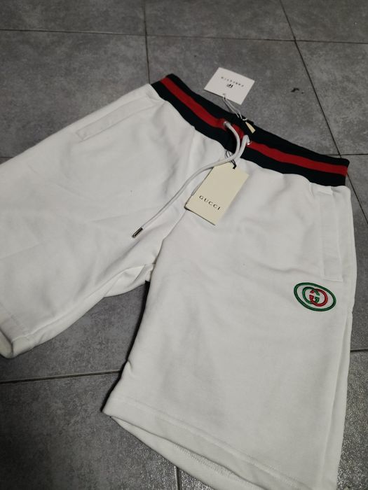 Къси панталони НАМАЛЕНИЕ