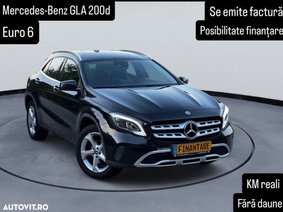 Mercedes-Benz GLA Led/CarPlay/Cameră/Interior Piele/Padele/Keyless/Jante 18