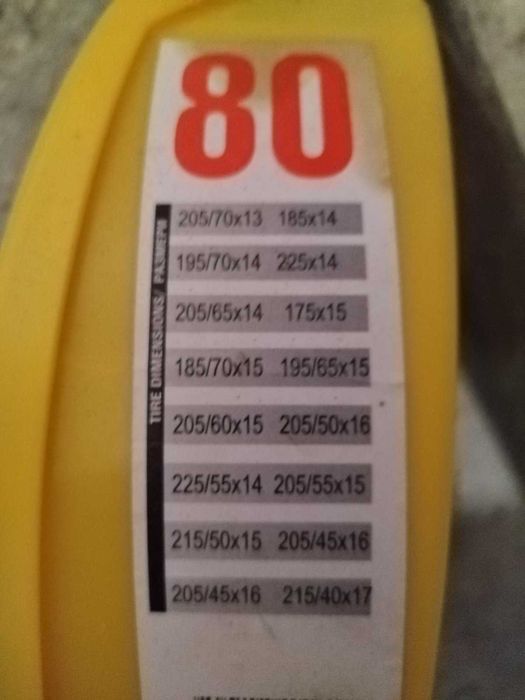 Продавам вериги за сняг