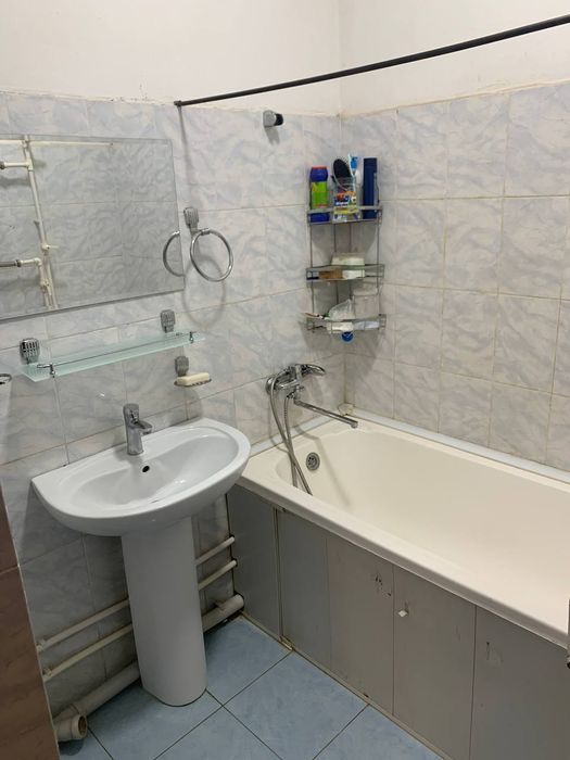 Uy sotiladi Yangi hayot tumani humo mahallasi 3 honali