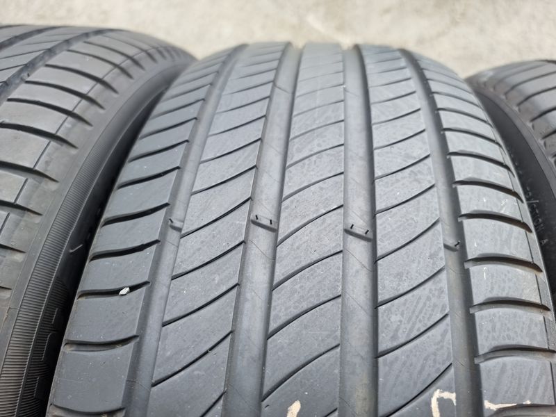 235/55/18 MICHELIN 4бр