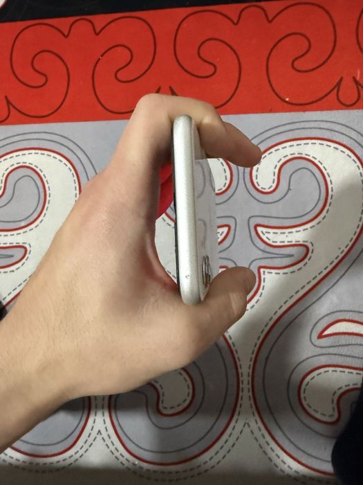 Iphone 11 продается