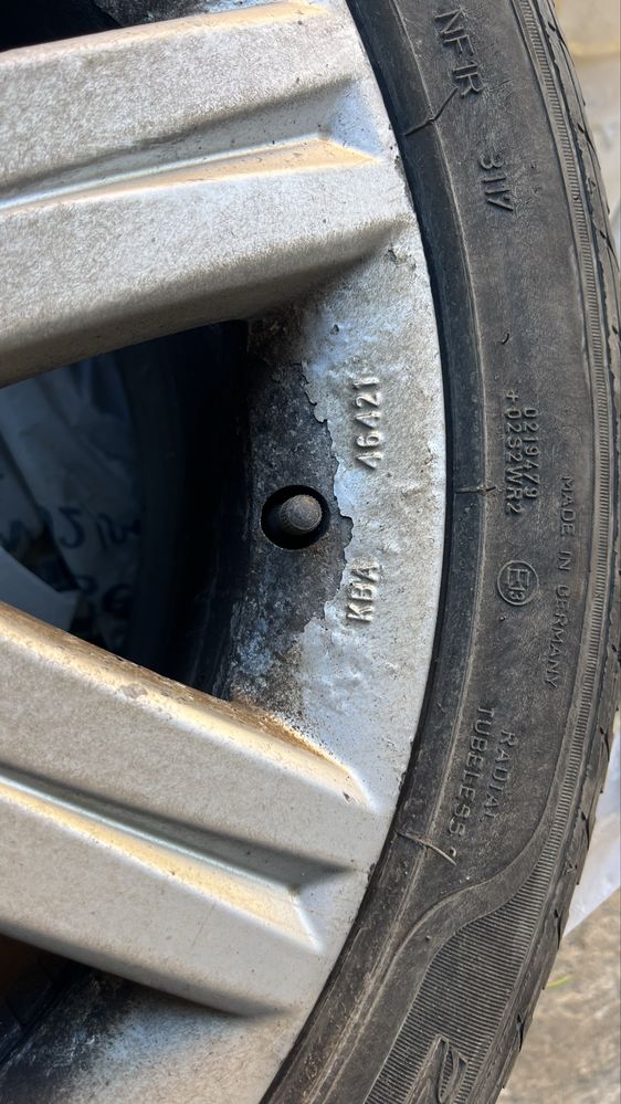 Комплект зимни гуми 225/50/17 с джанти 5х112, Ауди, VW.