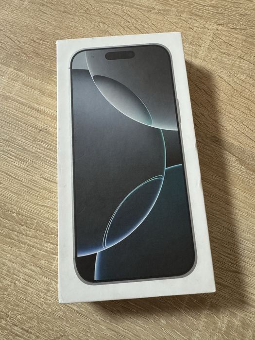Iphone 16 Pro Max , alb