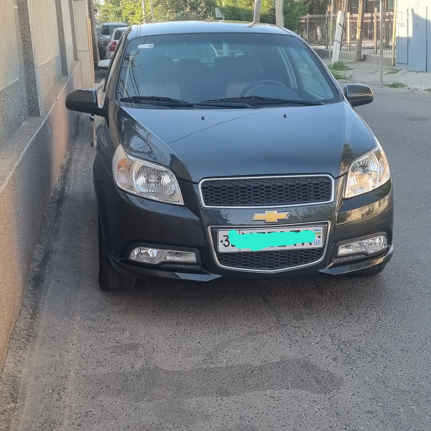 Автомобиль Нексия3