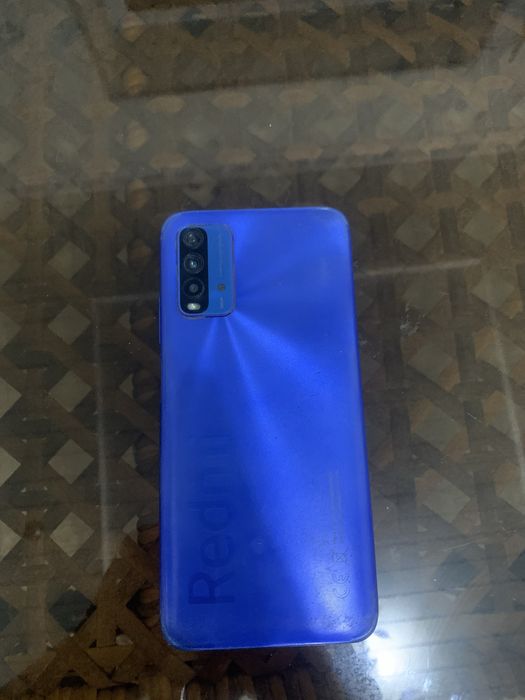 redmi 9T в отличном состоянии, есть коробка