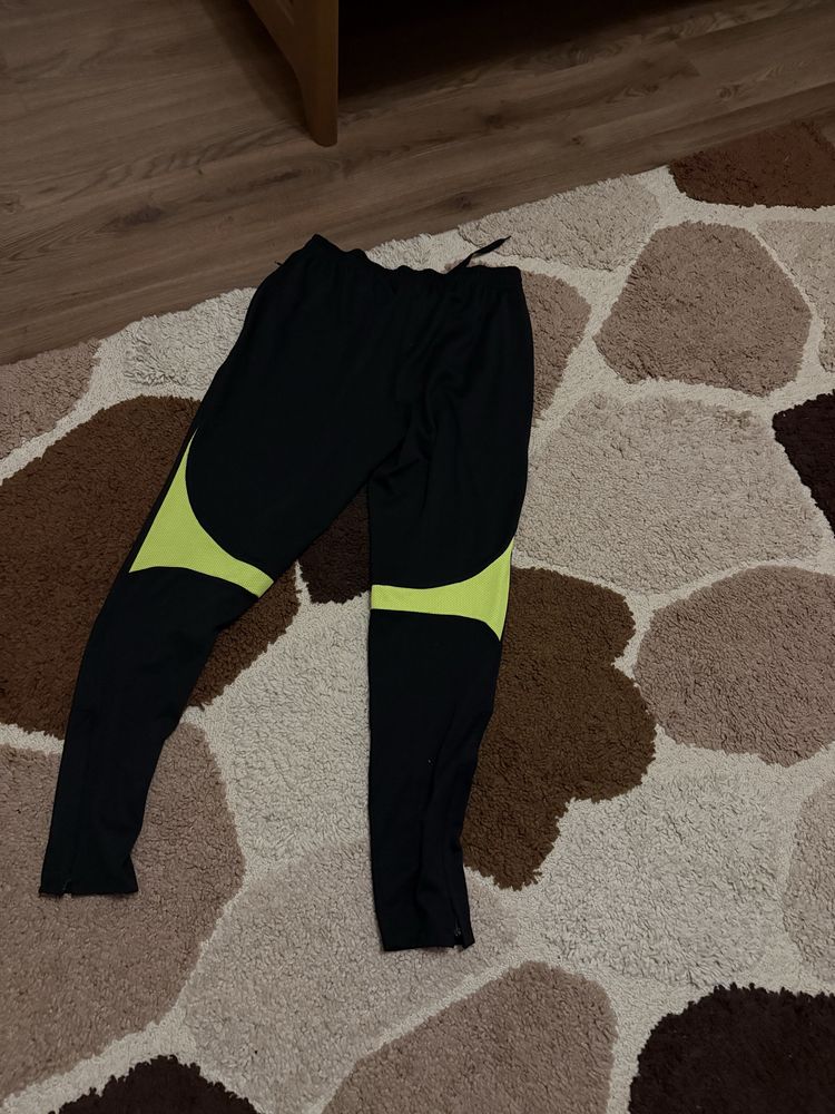Nike DRI-FIT мъжко долнище