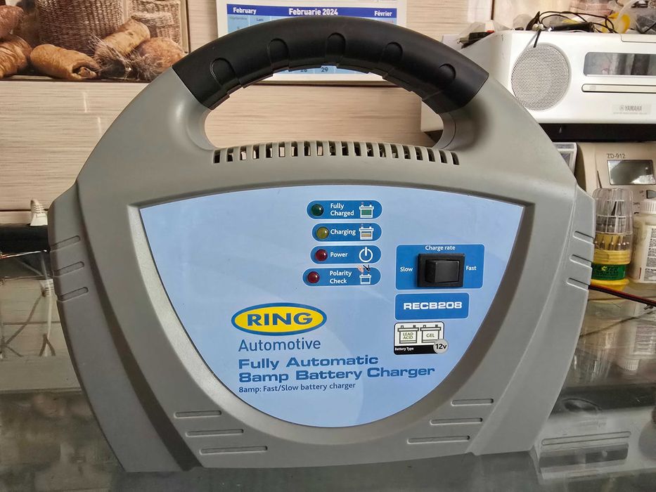 Vând redresor incarcator auto Elektra Beckum BL1512, Ring RECB 208