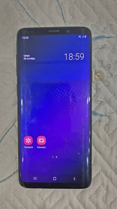 Продам телефон Samsung S9+ БУ