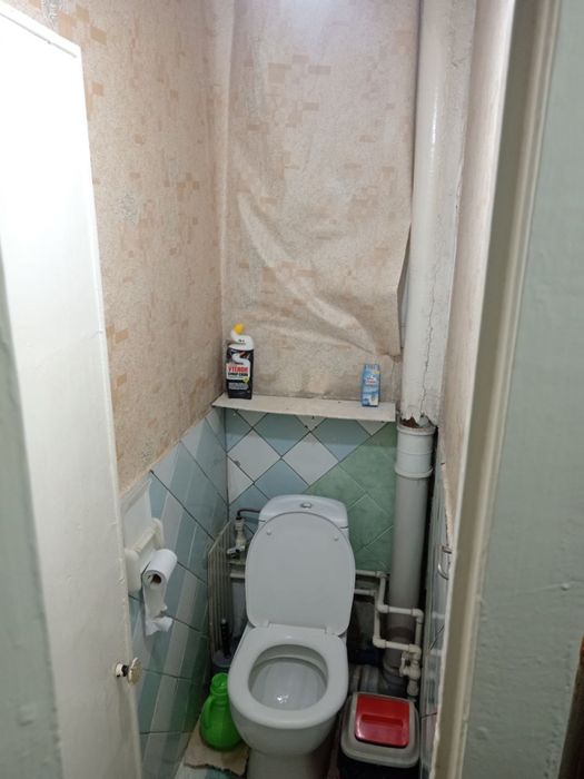 Чирчик шахар 4 м/р 3х Нархи 33.000$ Бош толов ва паспорт бн Ипотека