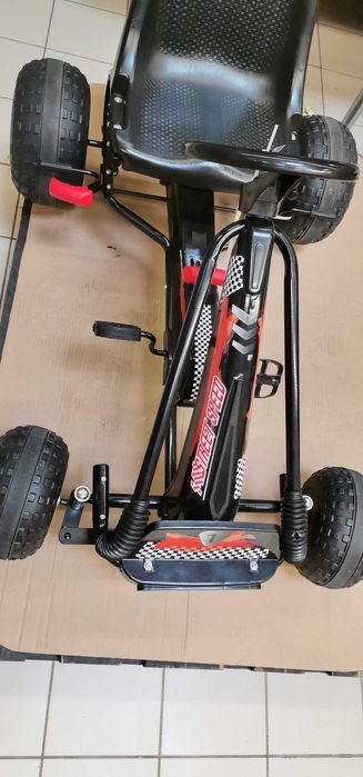 Vand Kart cu pedale, Negru, NOU, Varsta 3 - 8 Ani, Pret 349 Lei
