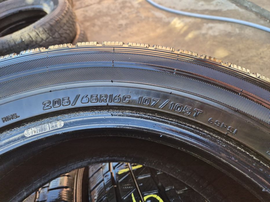 Cauciucuri iarna 205/65/16c m+s