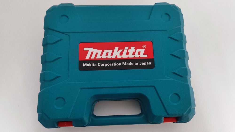 Шуруповёрт Макита