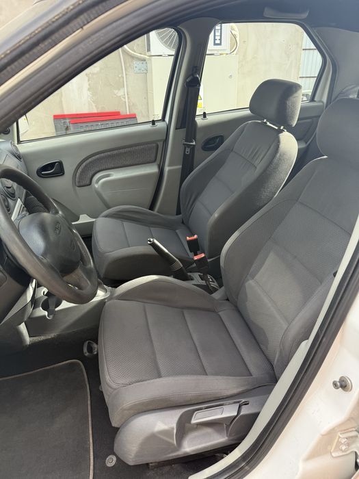 Logan 1.5 dci/motor refacut/arcuri sport/traseu admisie/interior sport