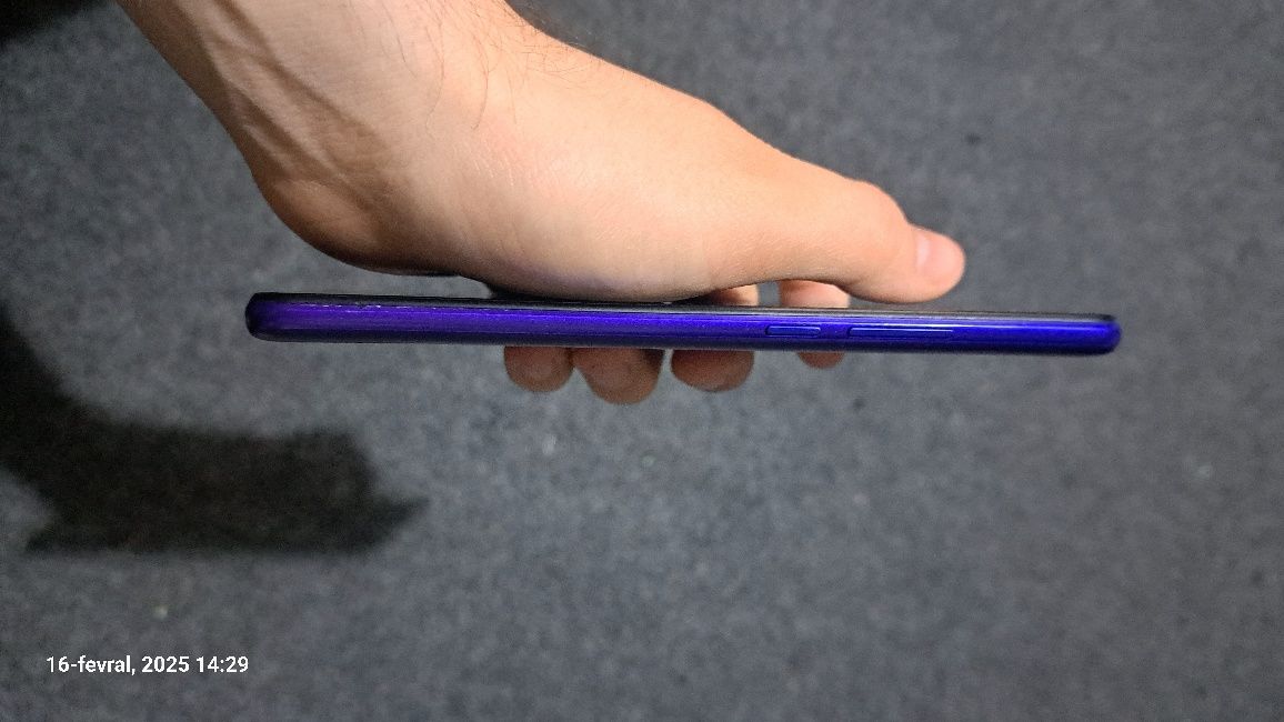 Redmi 9  4/64 xotirali zapchastga
