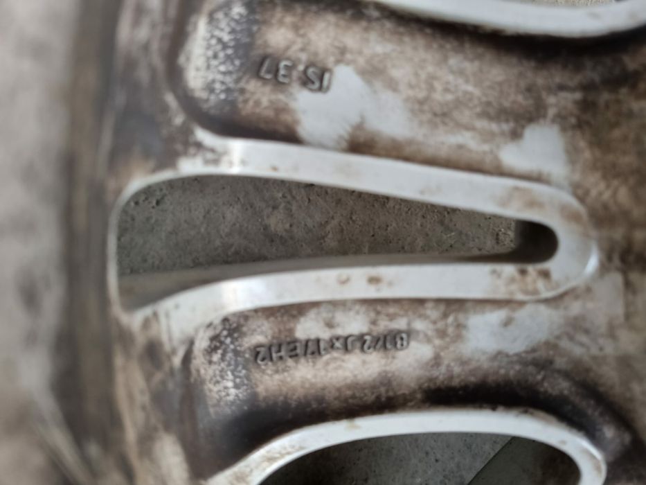 Doua roti originale BMW seria 3 E90 E91 E92 E93 spate, styling 161