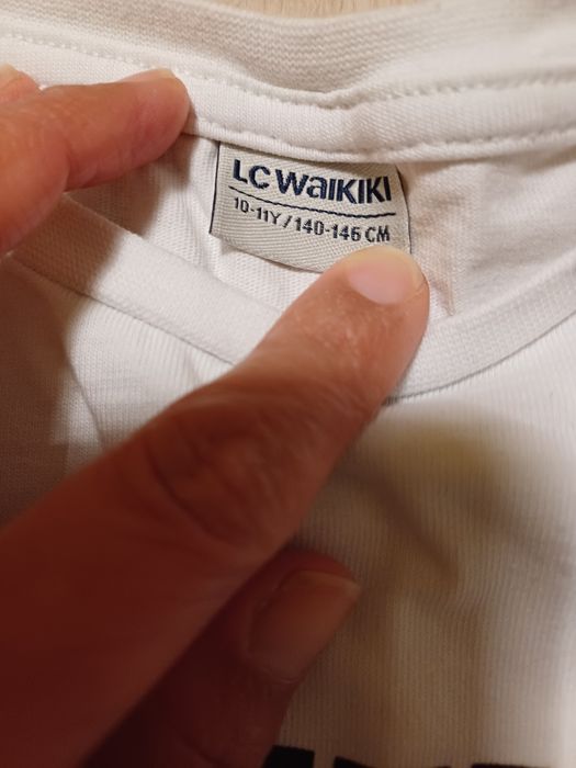 Горнище на LC Waikiki + блуза с дълъг ръкав 140-146
