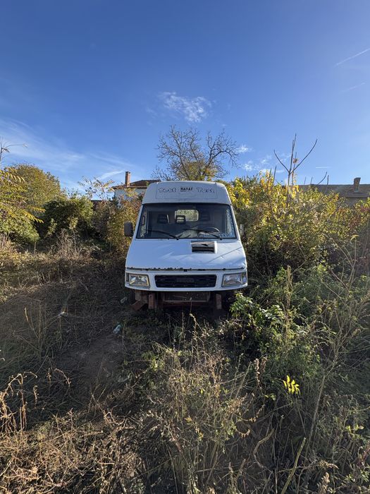 Ивеко камион с Двоина гима