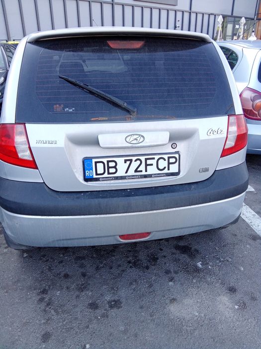 Vand sau dezmembrez hyundai getz